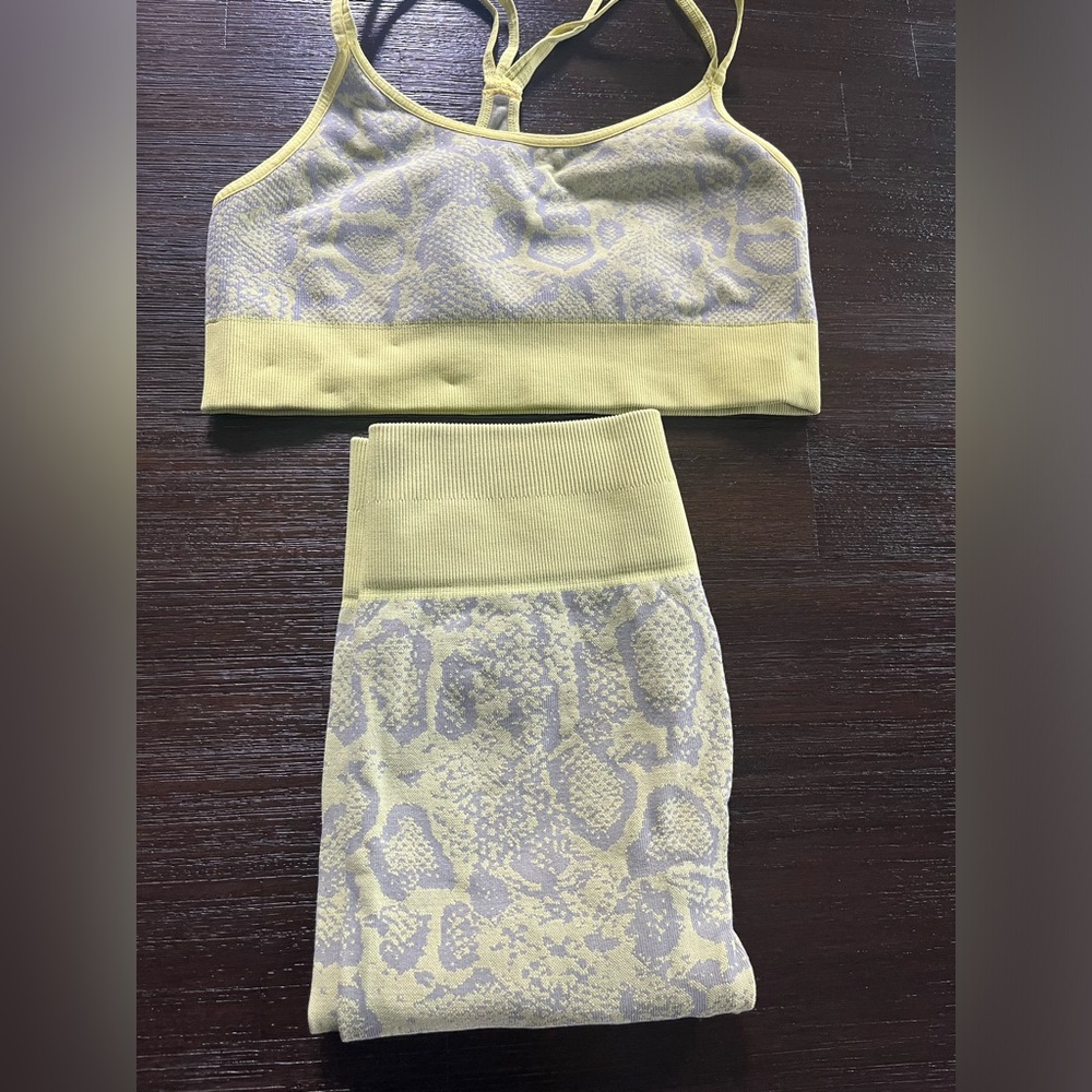 Bombshell Sportswear set